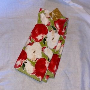 Harvest Towels With Apples Set of 2